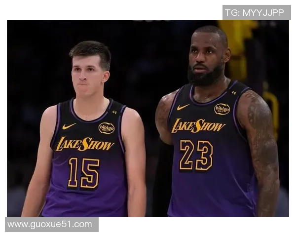 雷迪克谈詹姆斯：去年高要求今年共同制定新计划以提升球队表现