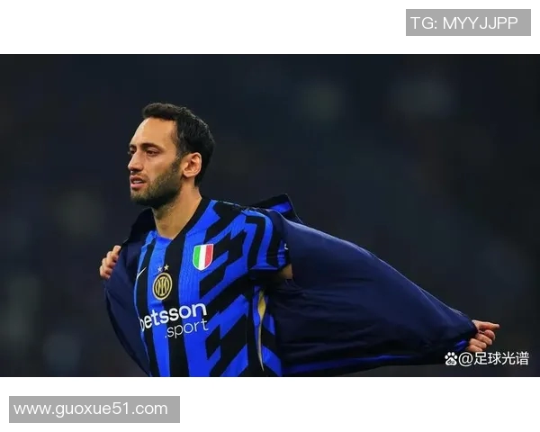 加拉塔萨雷内部人士澄清与恰尔汗奥卢无任何接触记录