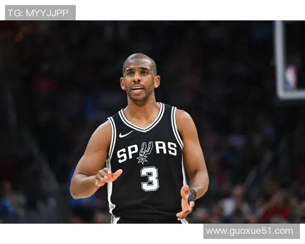 保罗分享指导年轻球员的经验强调沟通与努力的重要性