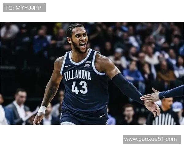 黄蜂正式签约NCAA得分王埃里克狄克逊前湖人球员重返赛场