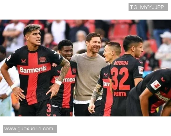 阿隆索执掌勒沃库森三周年回顾三冠荣耀与德甲不败传奇 阿隆索执掌勒沃库森三周年回顾三冠荣耀与德甲不败传奇