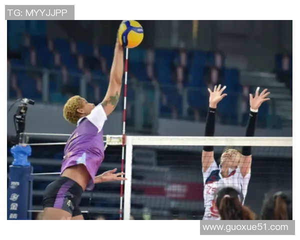 科内特28分钟高效表现全场0出手却贡献8分6板3助2帽展现全面能力