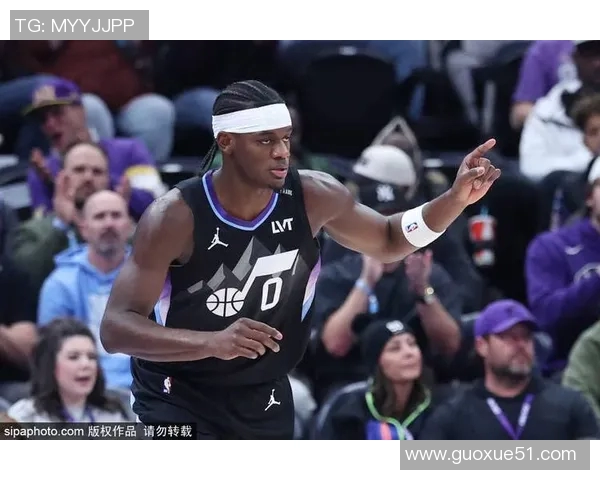 弗拉格创历史拿下115分53板22助成詹姆斯后第二年轻10020球员