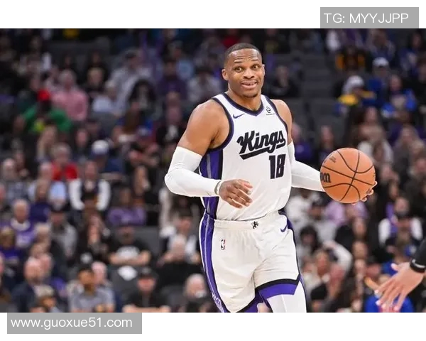 威少自首发以来表现卓越让我们共同欣赏他的伟大成就