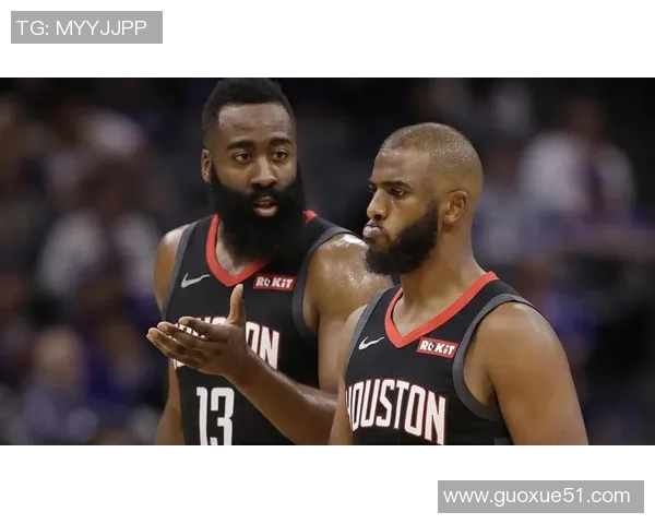 哈登与保罗同场竞技的观感与效果让人难以用言语形容 哈登与保罗同场竞技的观感与效果让人难以用言语形容
