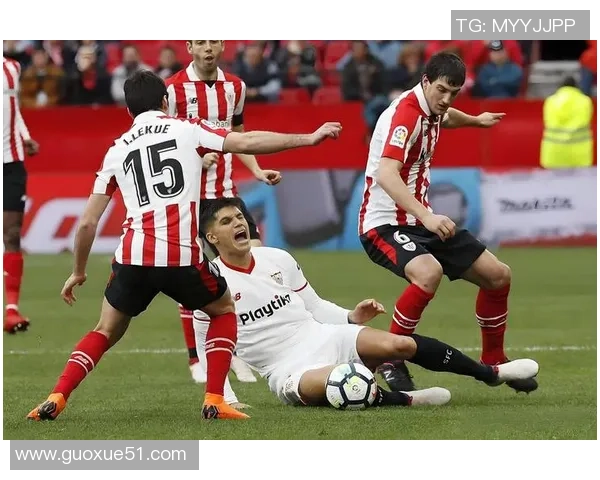 巴萨发布海报展现强烈斗志全力备战客场对塞维利亚的比赛