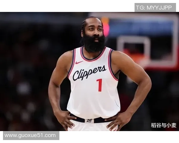 哈登表示球队阵容深度提升将努力寻找最佳阵容配置以争取胜利 哈登表示球队阵容深度提升将努力寻找最佳阵容配置以争取胜利