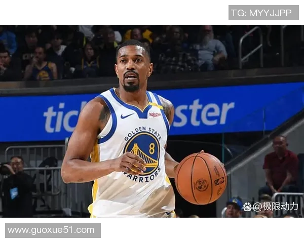 梅尔顿分享与库里合作经验强调保持个人风格与侵略性的重要性 梅尔顿分享与库里合作经验强调保持个人风格与侵略性的重要性