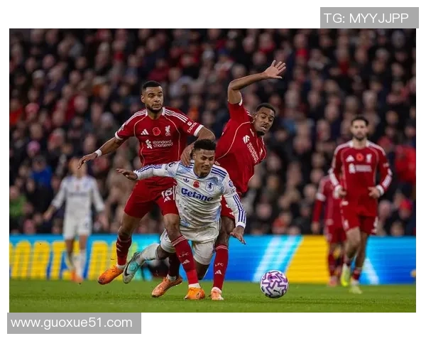 赫拉芬贝赫强调利物浦需展现从容应对利兹联比赛的能力与决心