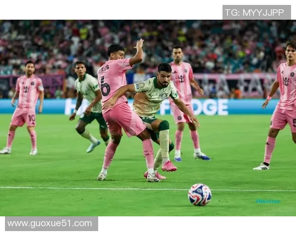 阿连德愿意接受低薪重返球队与梅西再度携手拼搏