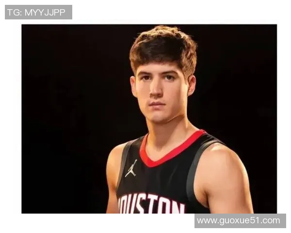 谢泼德谈球队战术：明星球员吸引防守让我轻松得分